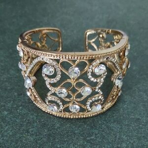 Elegant Gold Crystal Cuff Bracelet